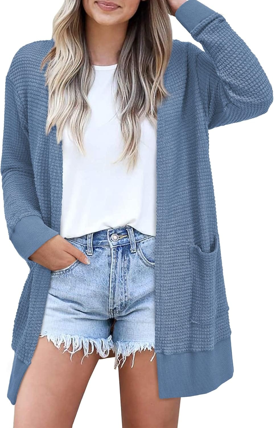Stylische Leichtigkeit: Die perfekte Strickjacke für den Sommer